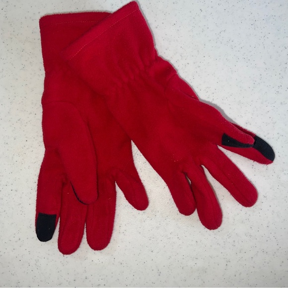 Red Fleece Gloves Smart Touch - Picture 1 of 1
